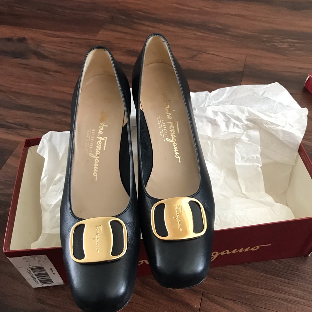 Shoes 👠 - Picture 4 of 4